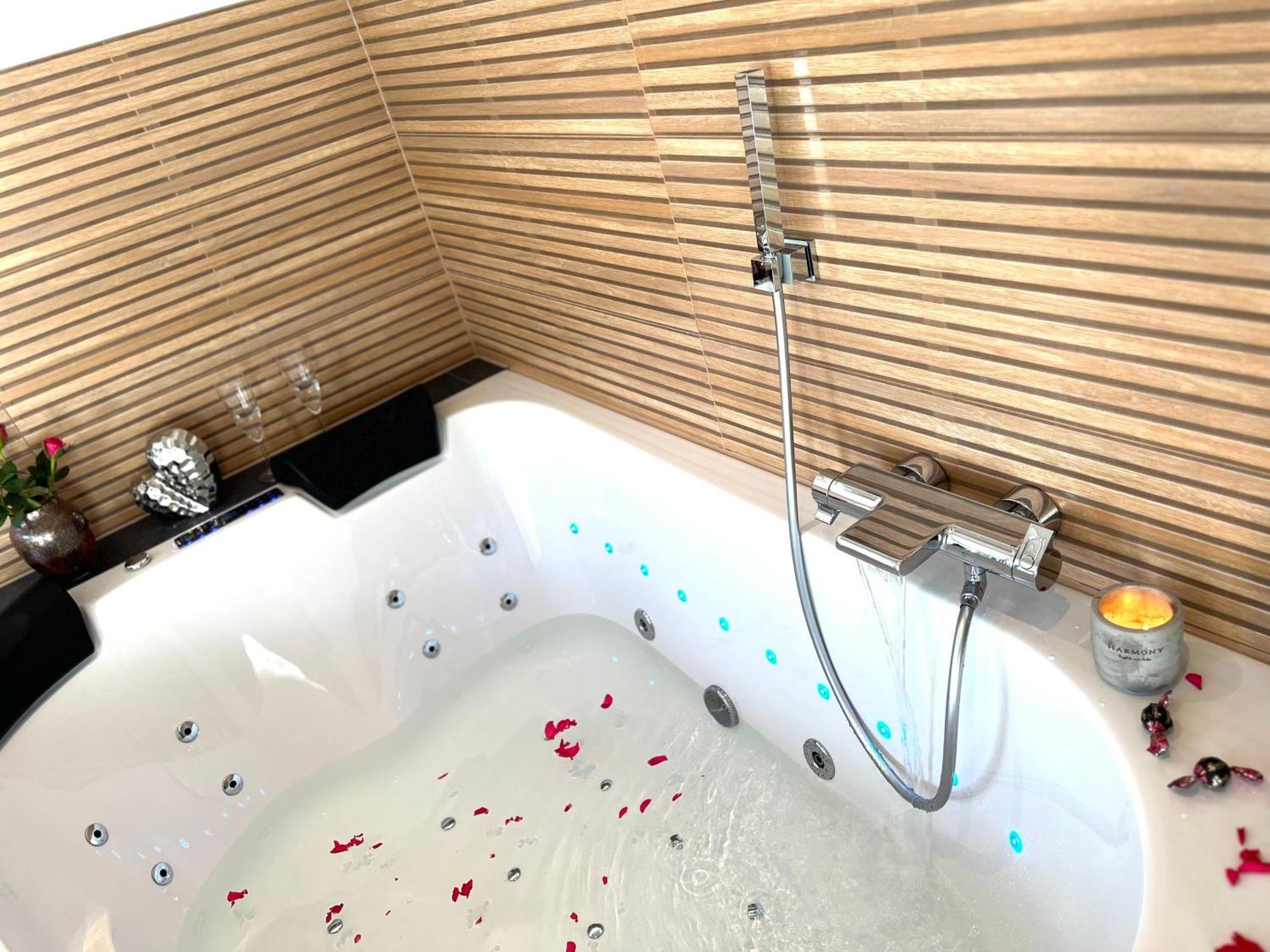Balance Apartments By M&A - Sauna Blockhuette Whirlpool Privat Witzenhausen Exterior foto